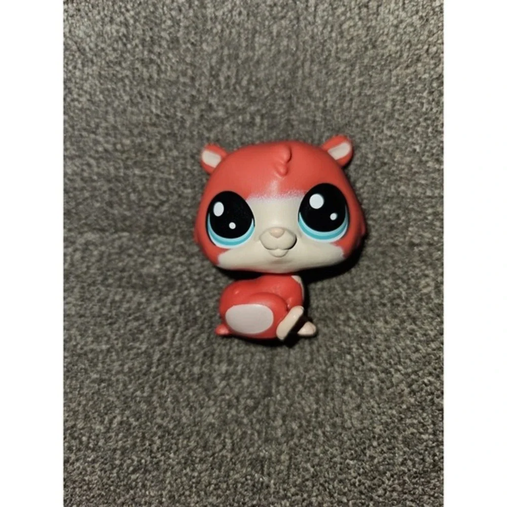 Littlest Pet Shop LPS #2-102 Hamster Named Trip Hamston Preowned‎
